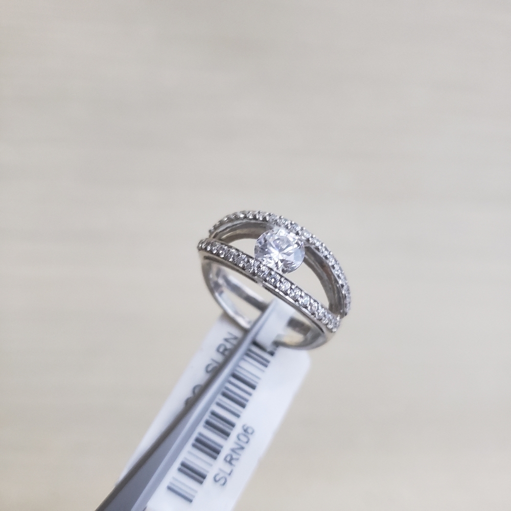 18k W-Gold Plated 925 Sterling Silver Ladies Ring